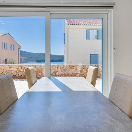 Apartment Sea Paradise