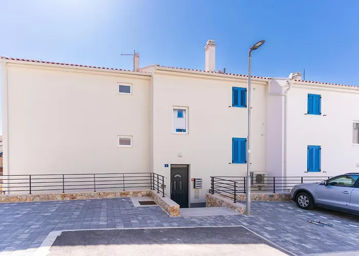 Sea Paradise Apartament *